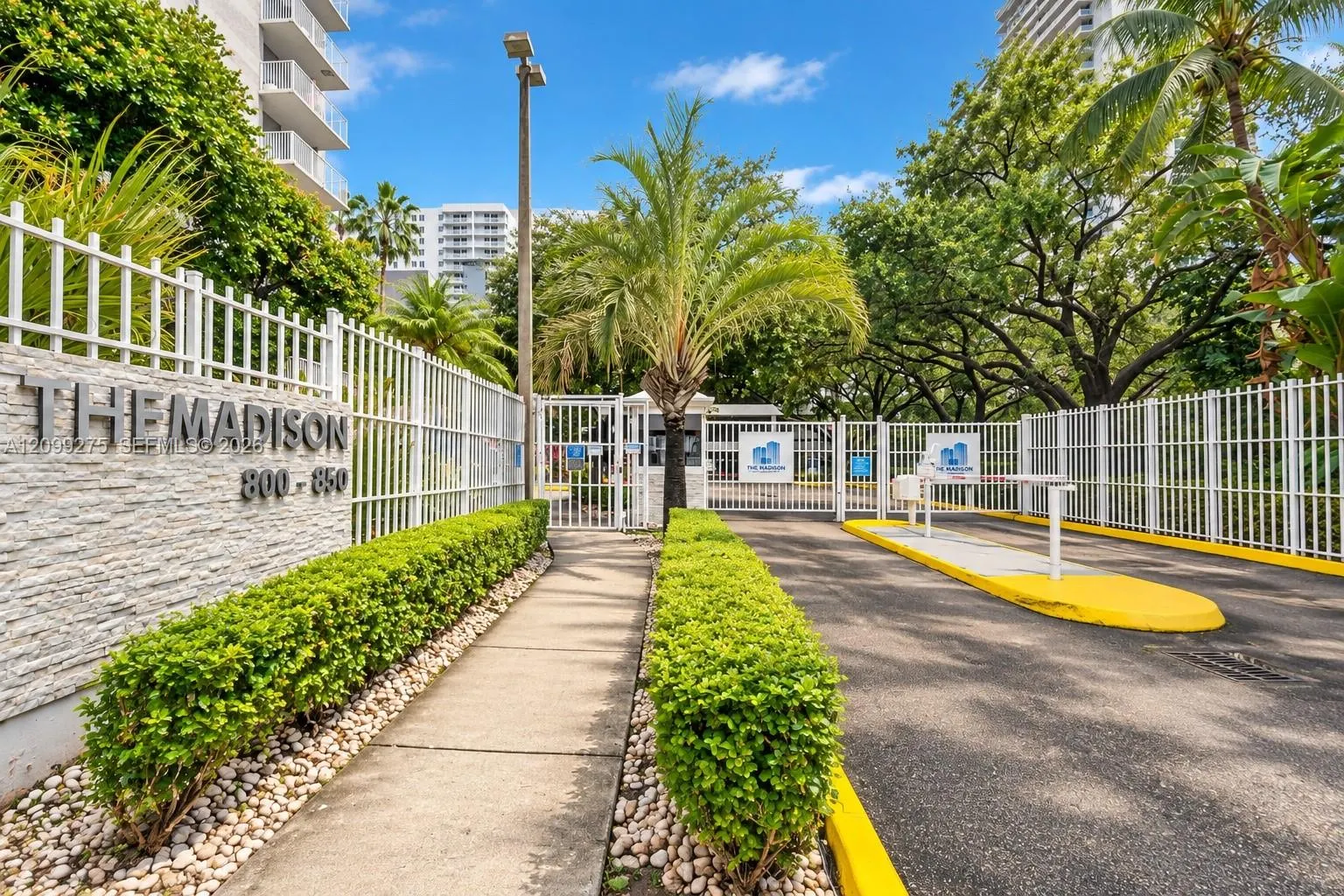 800 N Miami Avenue #E-902