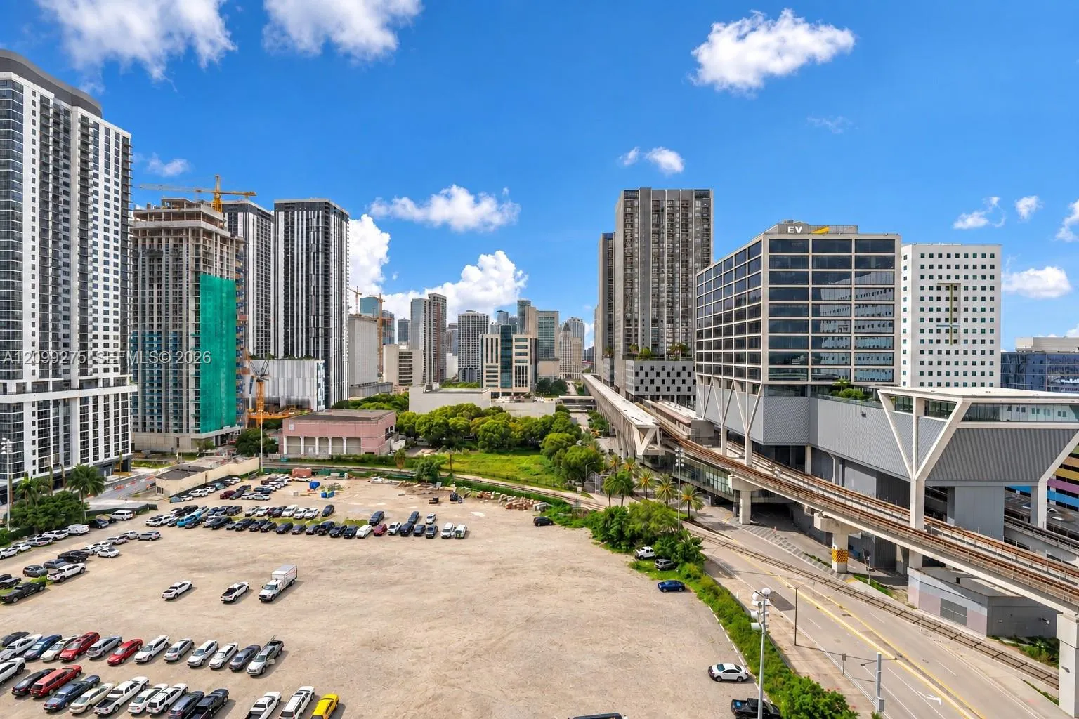 800 N Miami Avenue #E-902