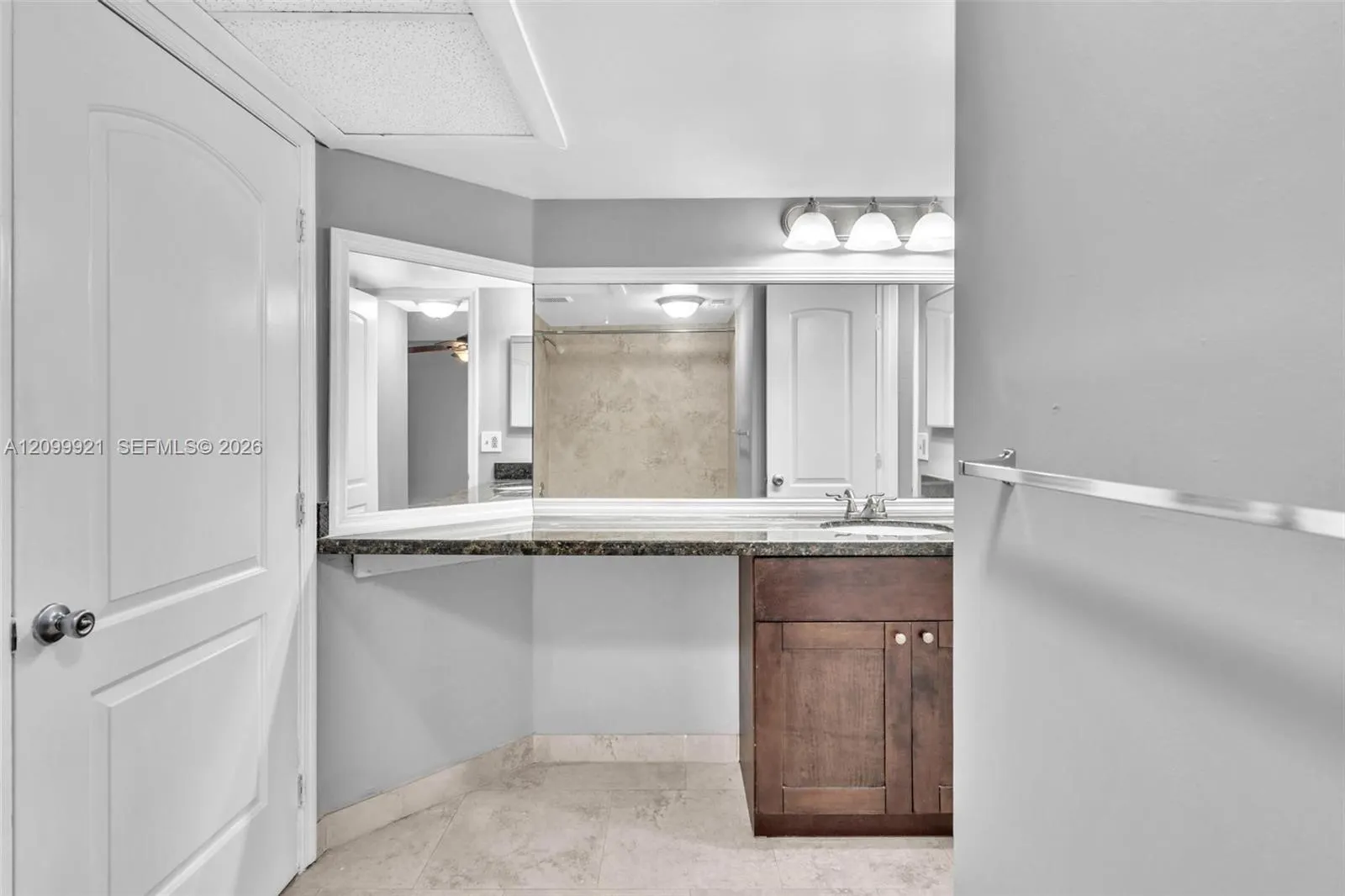 2881 N Oakland Forest Drive #307