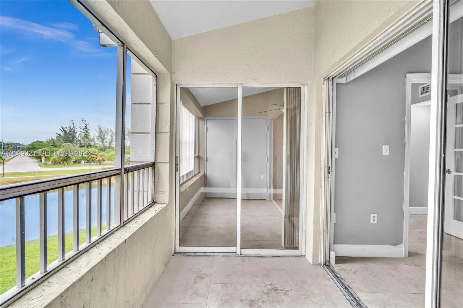 2881 N Oakland Forest Drive #307