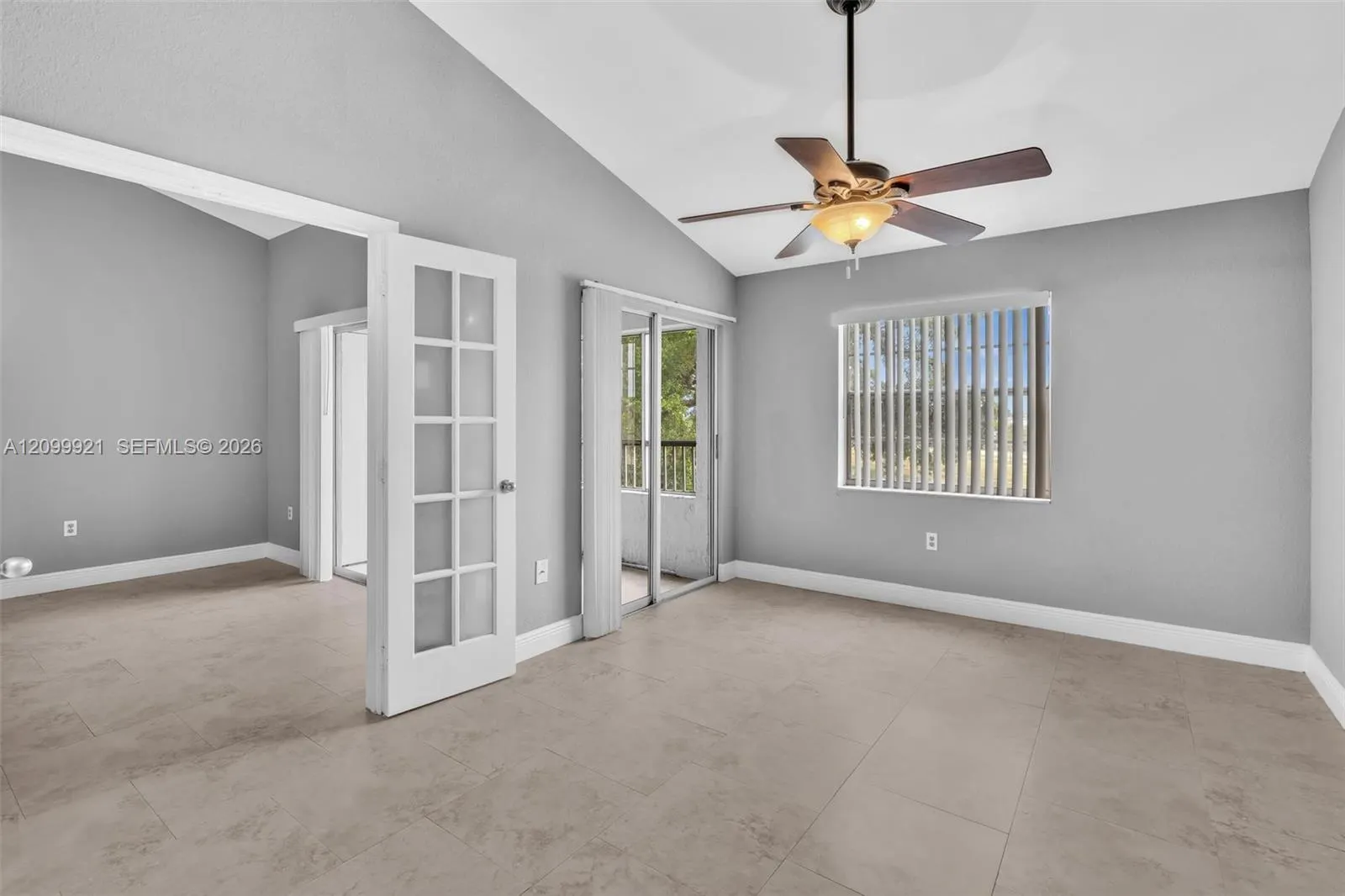 2881 N Oakland Forest Drive #307