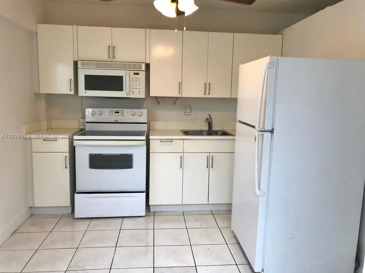 4610 NE 1st Avenue #1
