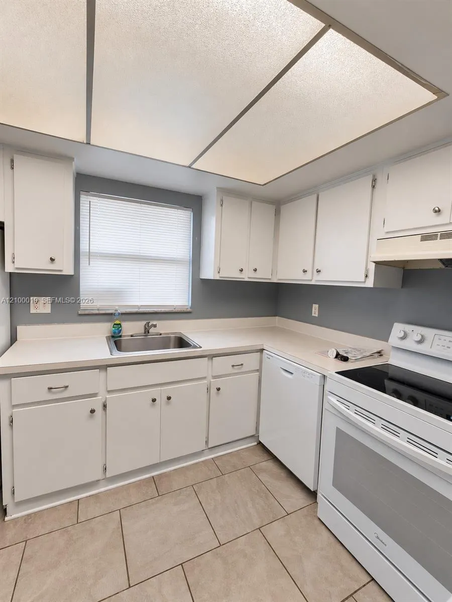 4141 16th Street #104