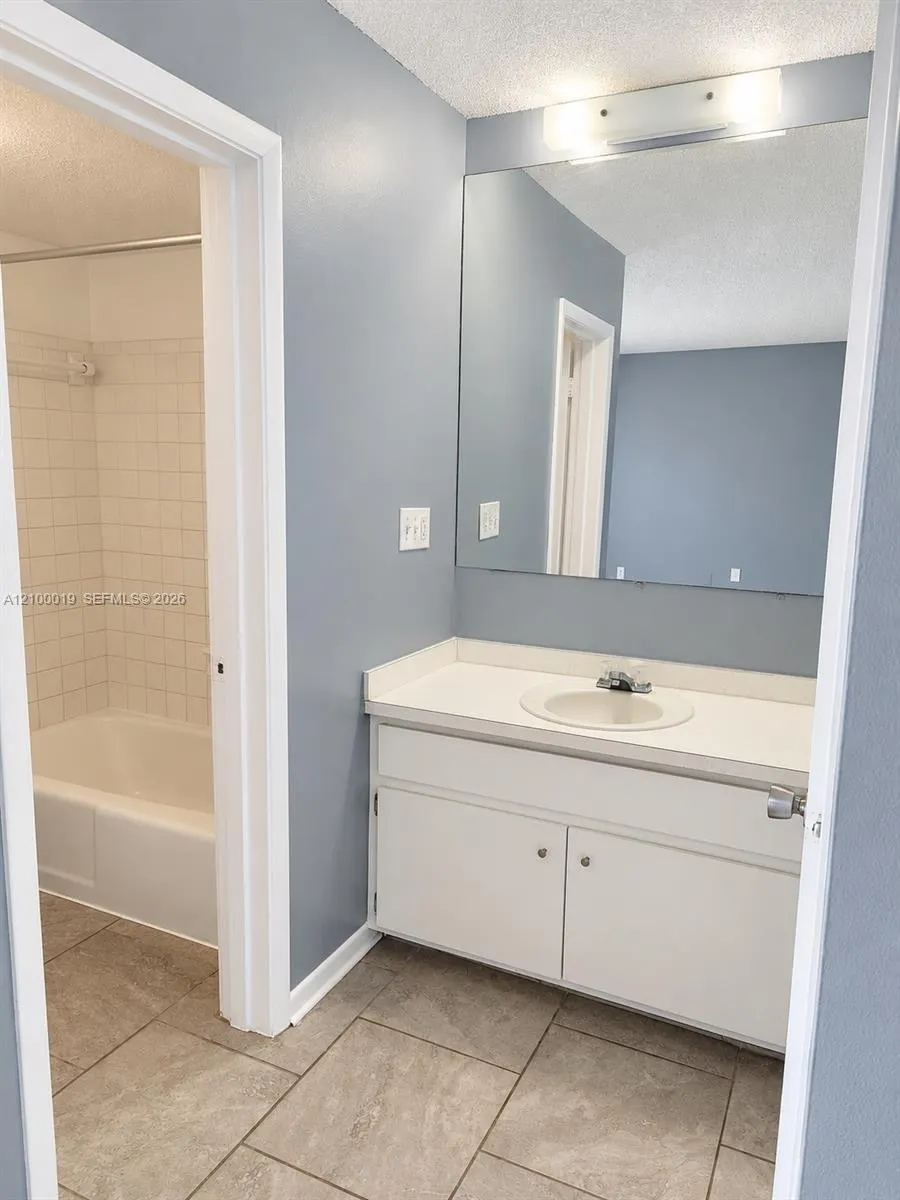 4141 16th Street #104