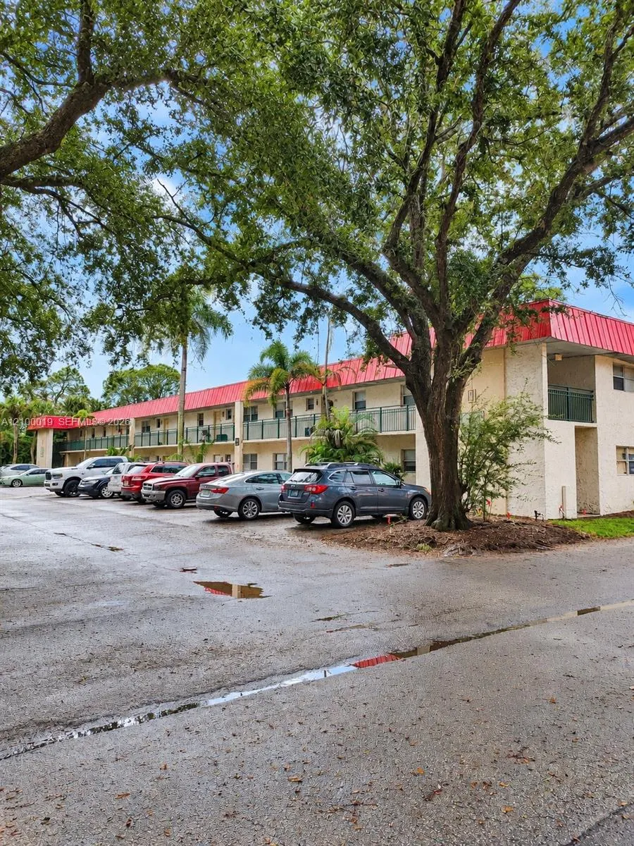 4141 16th Street #104