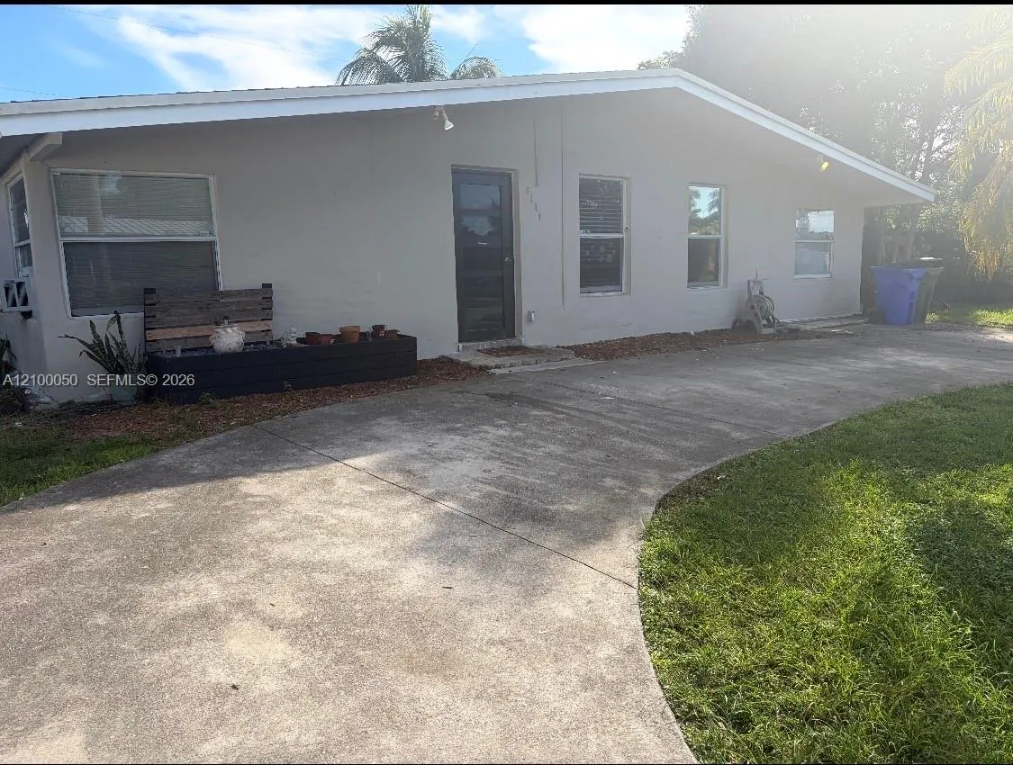 6144 NW 20th Court