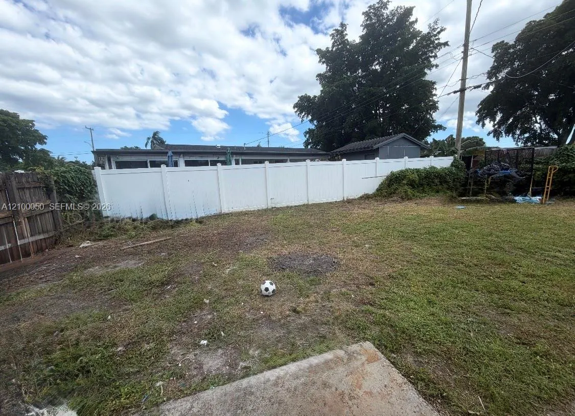6144 NW 20th Court