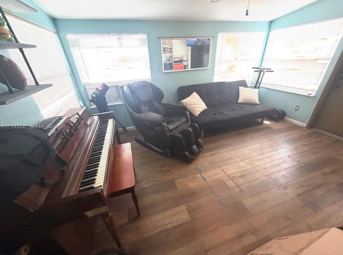 6144 NW 20th Court