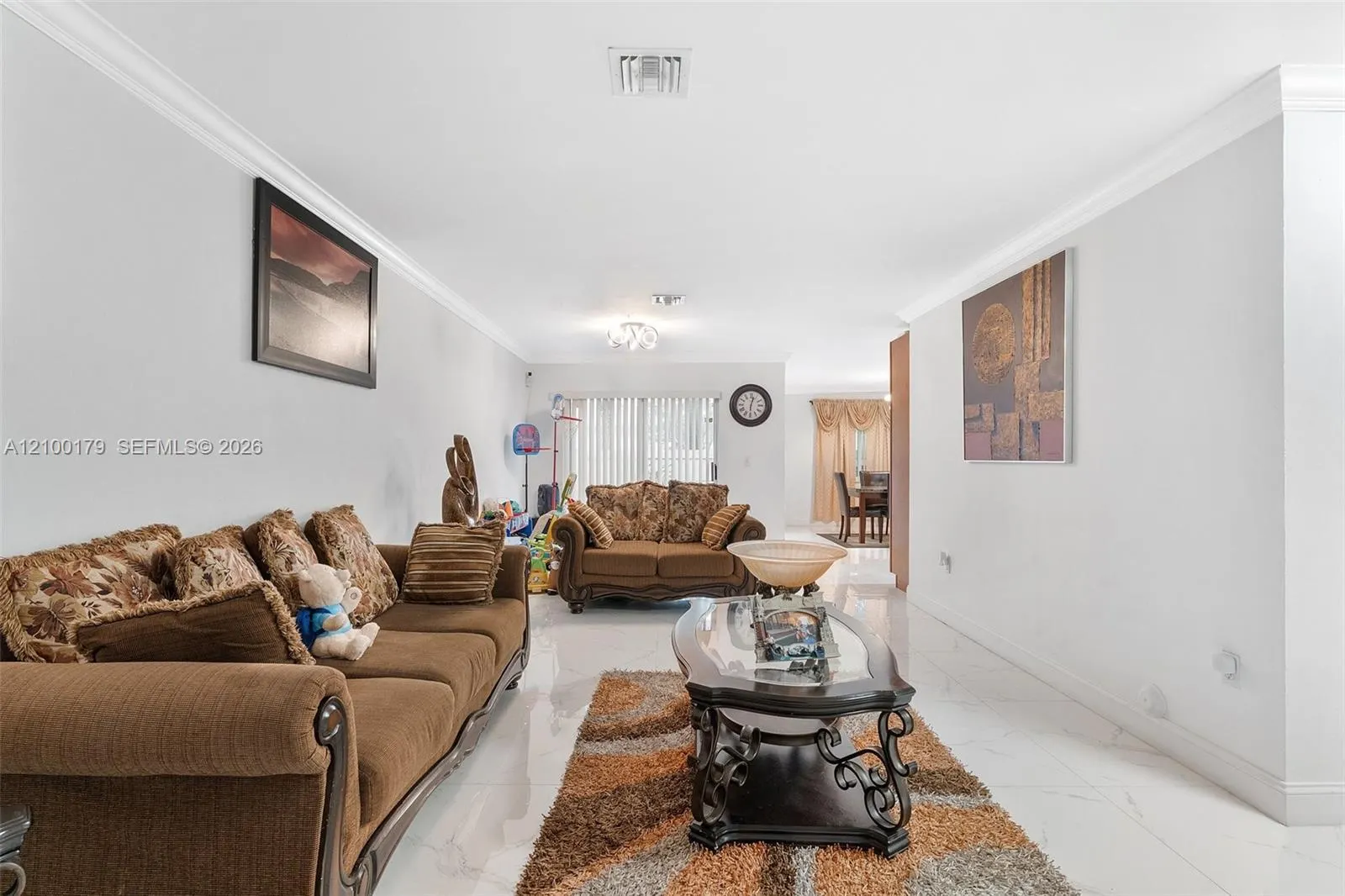 4027 Eastridge Drive