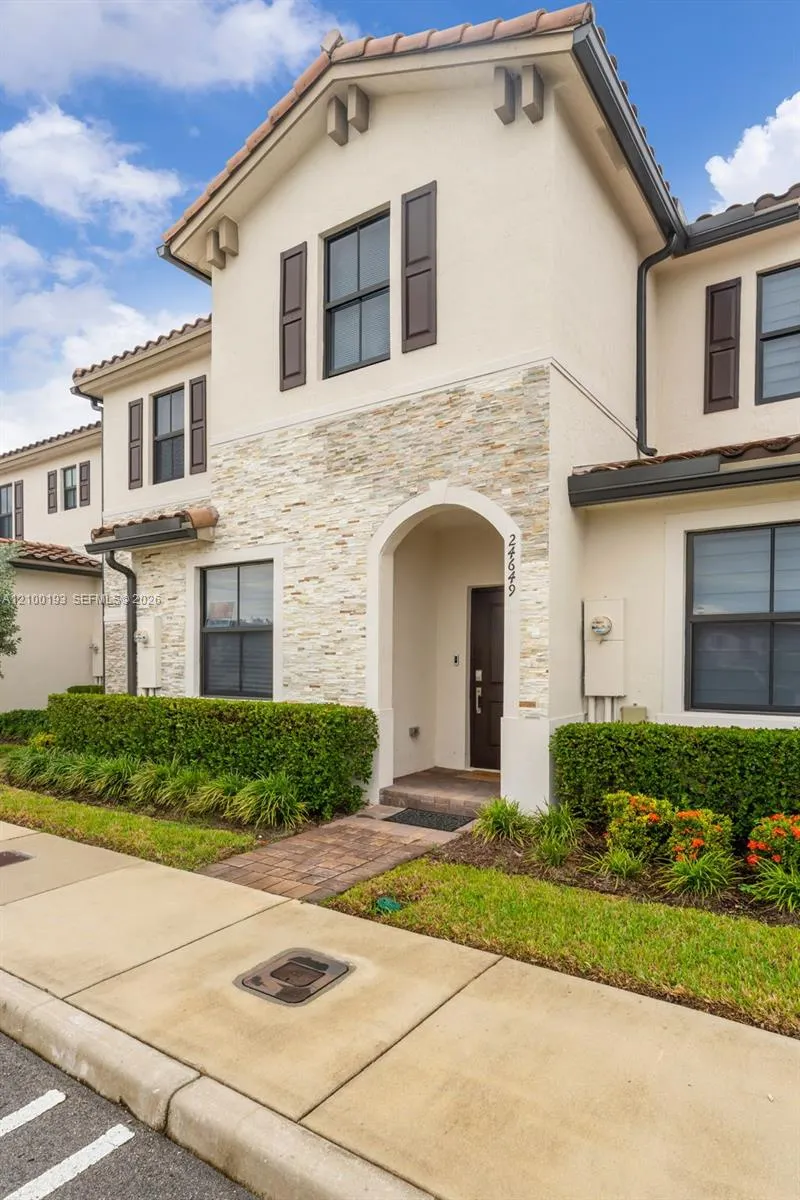 24649 SW 117th Path