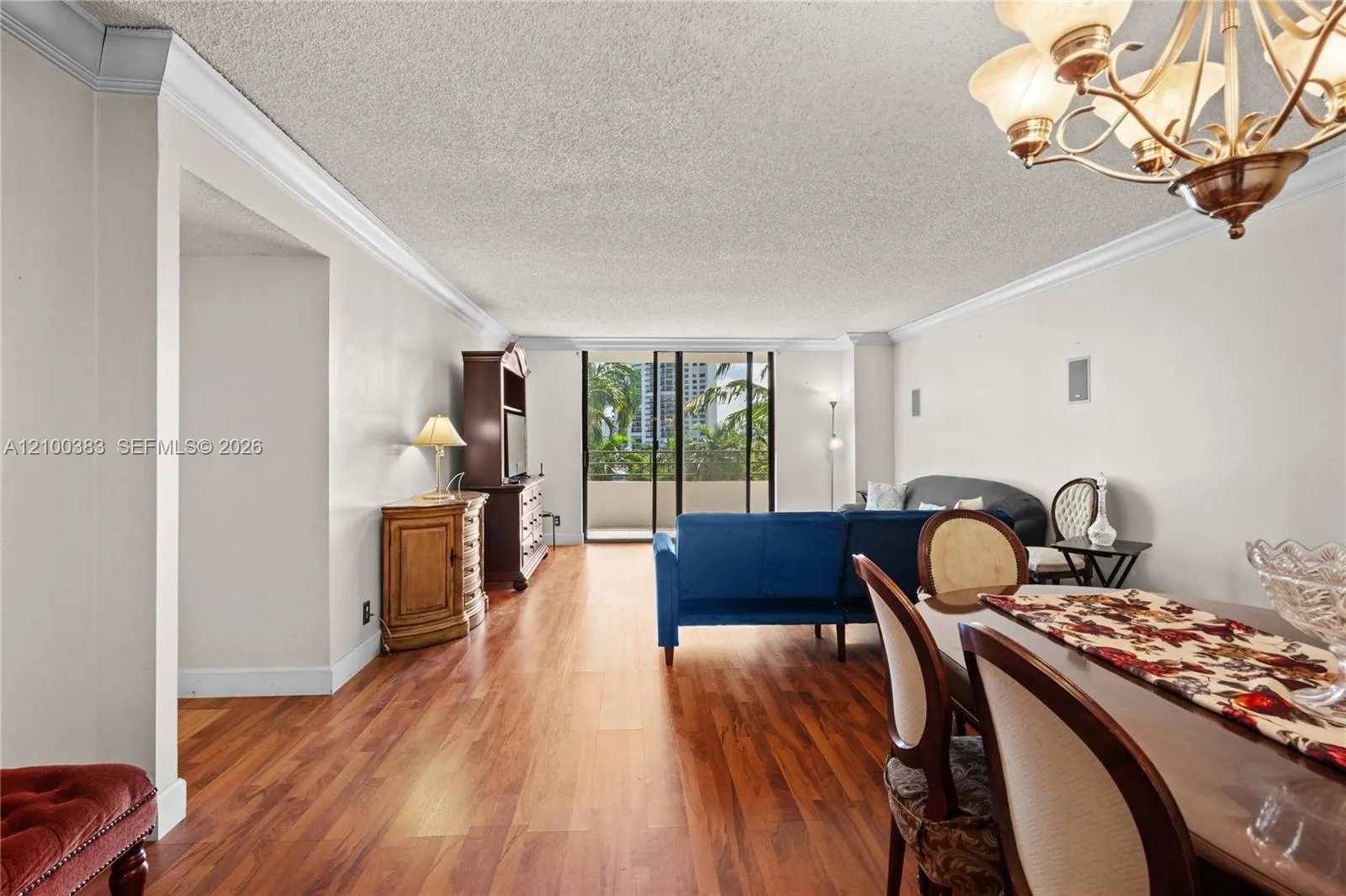 2500 Parkview Drive #517