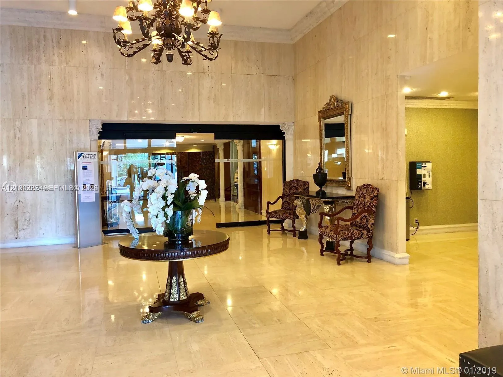 2500 Parkview Drive #517