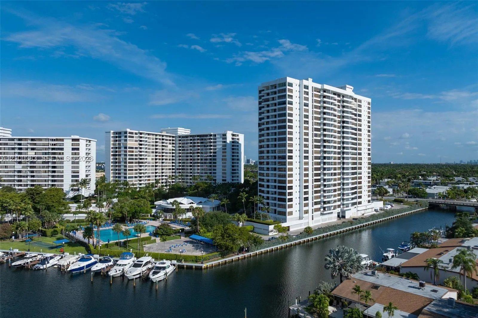 2500 Parkview Drive #517