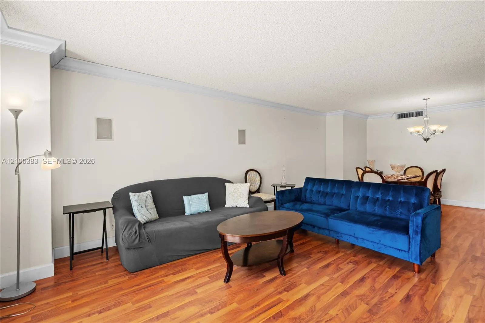 2500 Parkview Drive #517