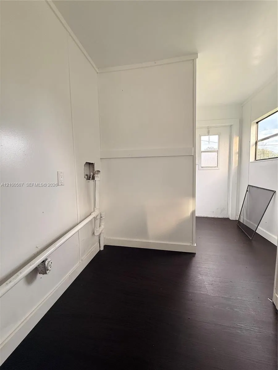428 Ave D