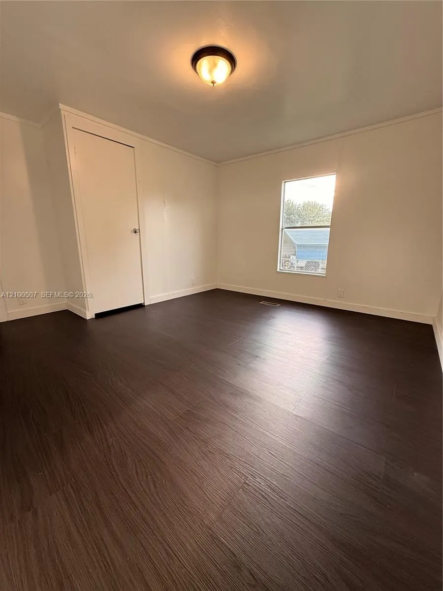 428 Ave D