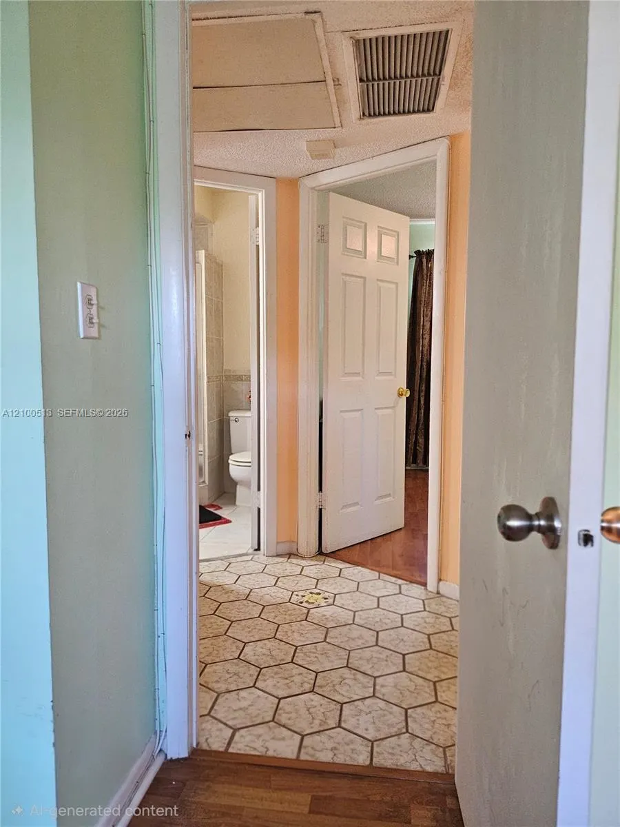 5121 W Oakland Park Boulevard #211