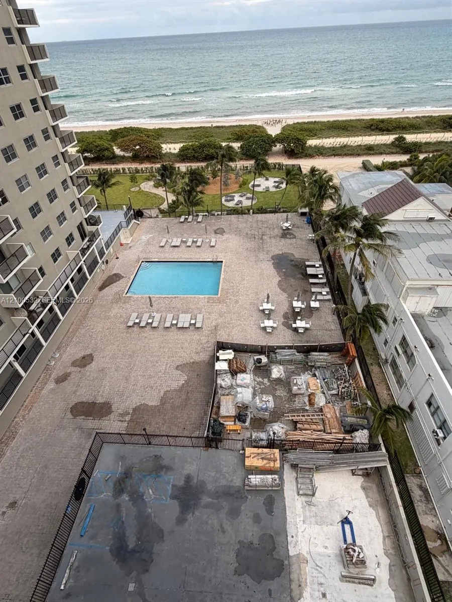 9273 Collins Avenue #912