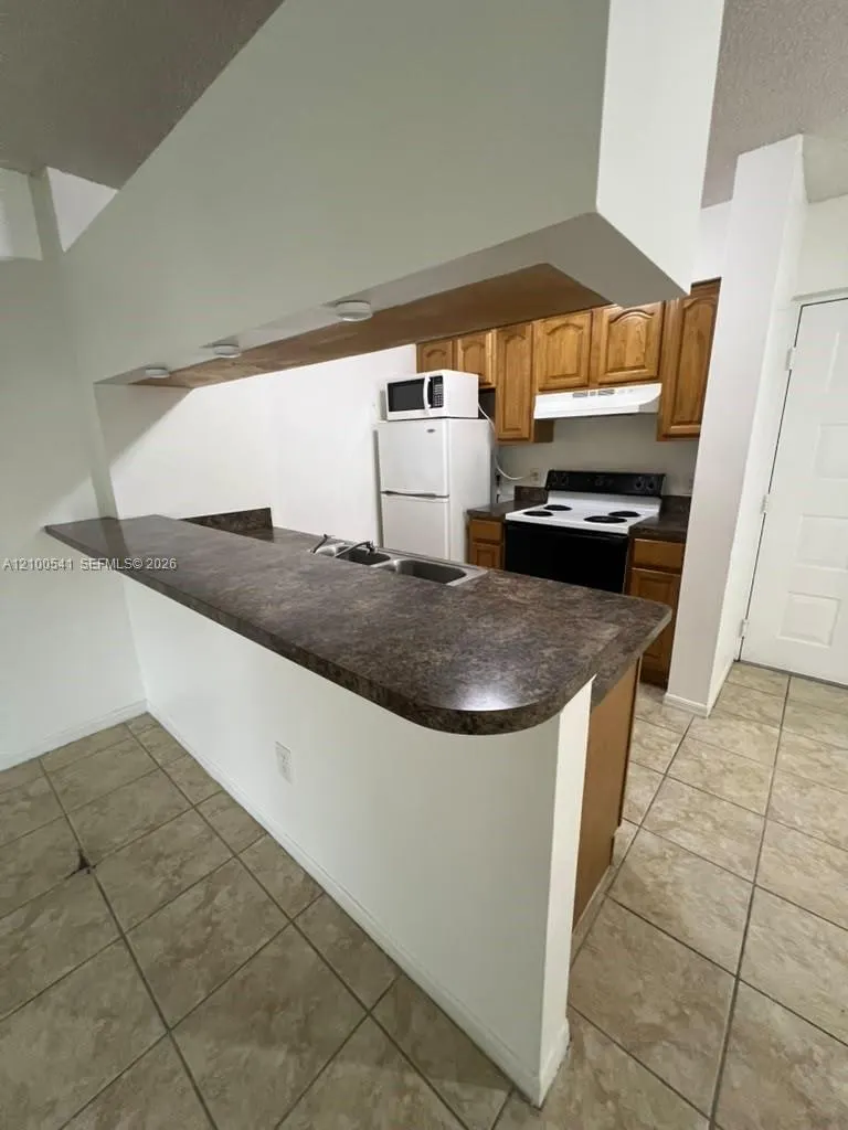 450 S Park Road #5-205