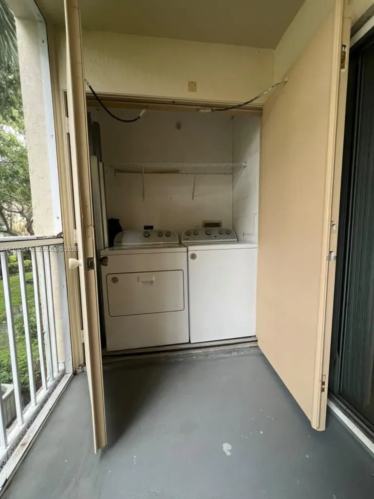 450 S Park Road #5-205