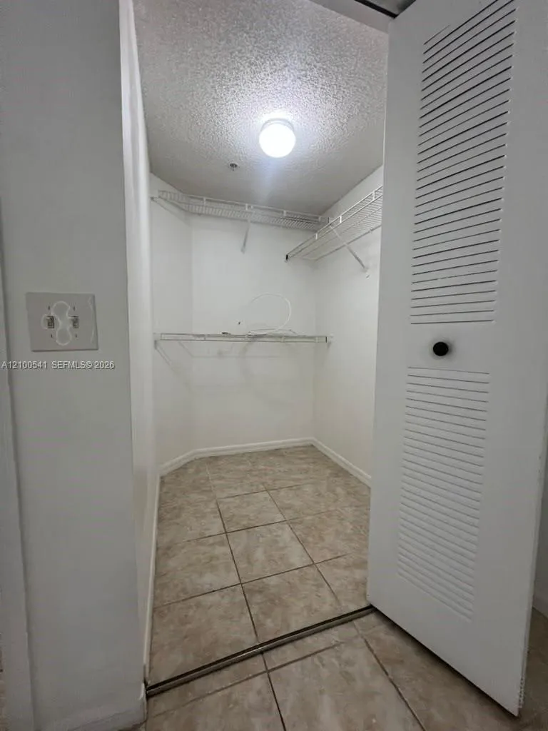 450 S Park Road #5-205