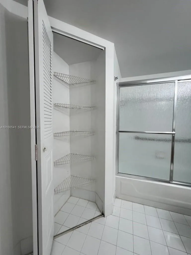 450 S Park Road #5-205