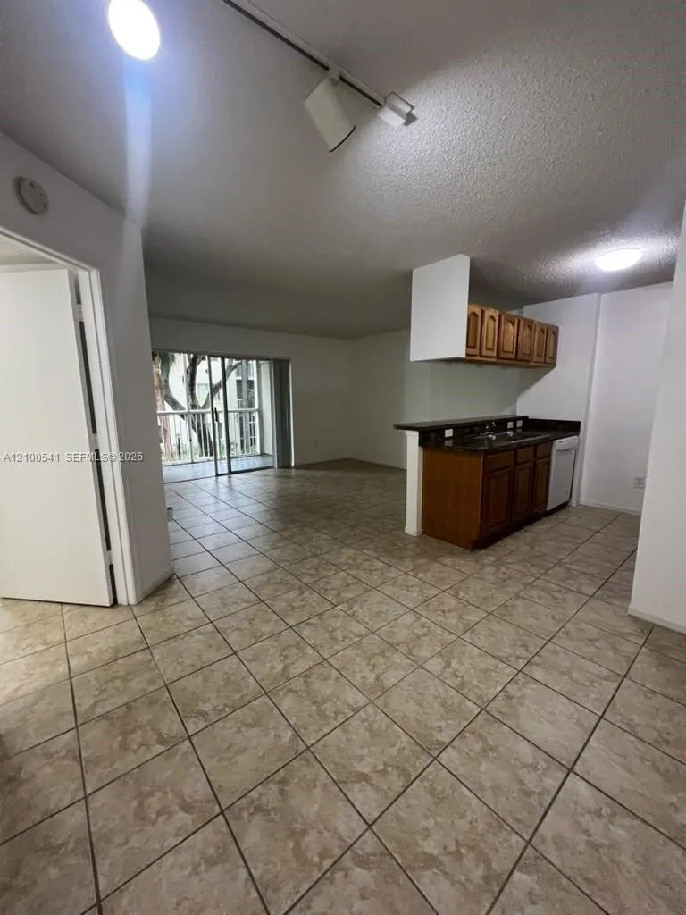 450 S Park Road #5-205