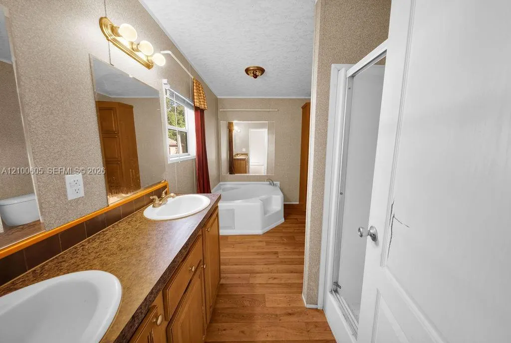 1080 Canopy Lane