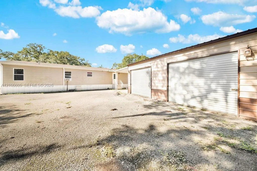 1080 Canopy Lane