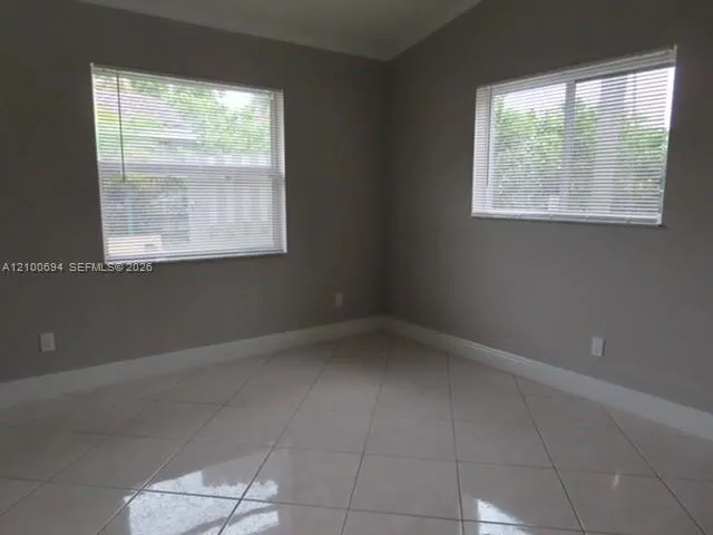 50 SE 11th Street