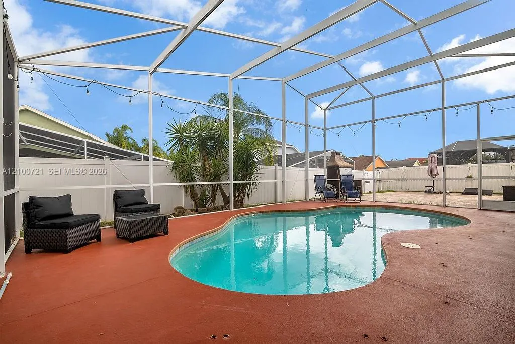 10327 Meadow Crossing Drive