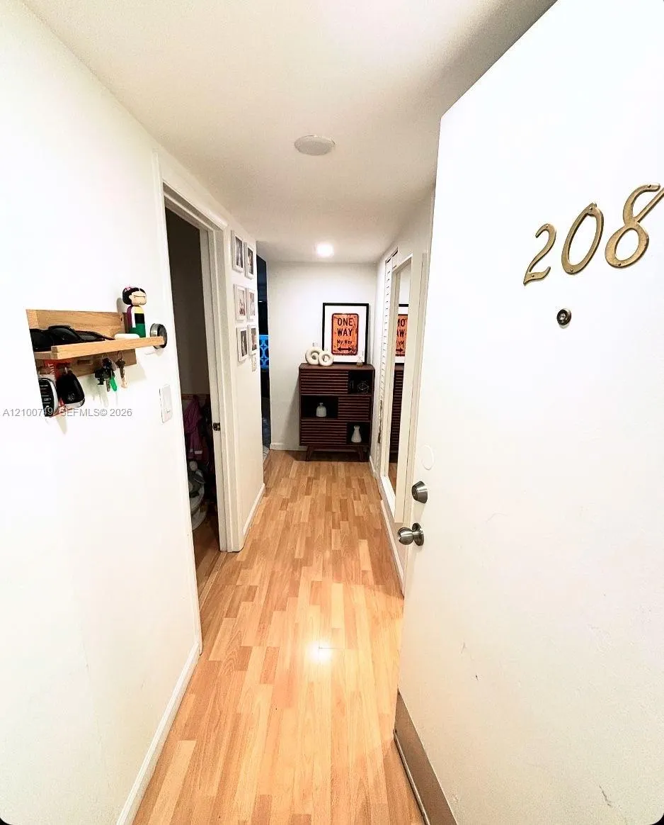 1020 Meridian Avenue #208