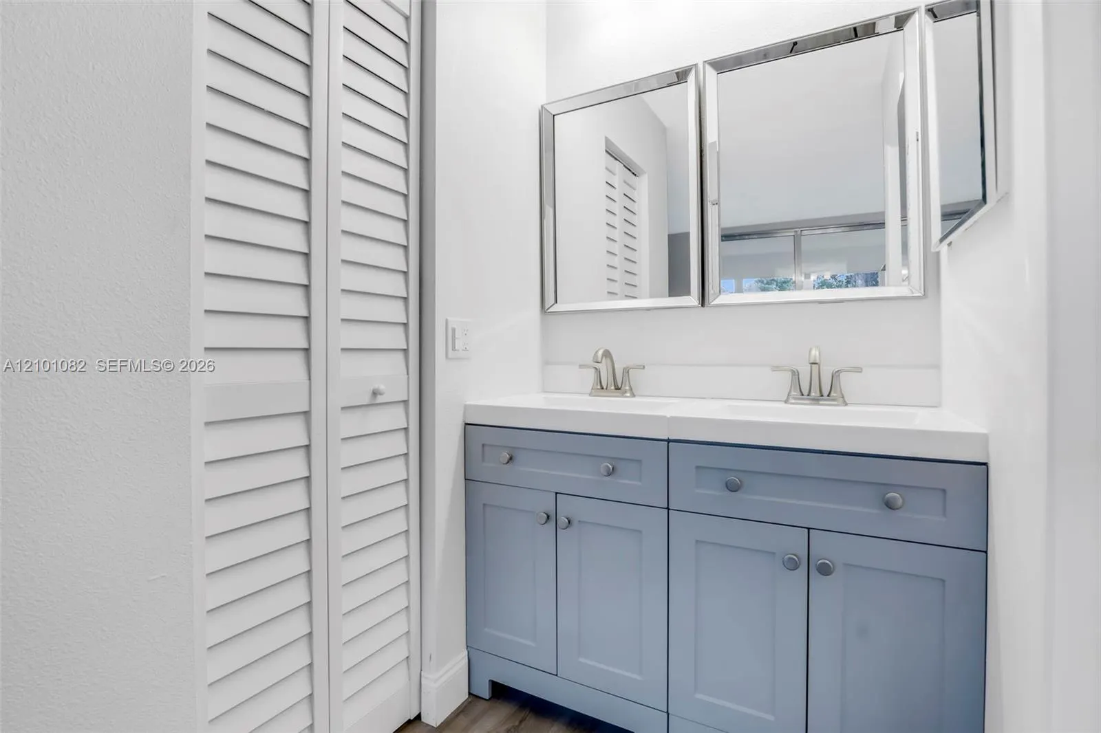 6770 Royal Palm Boulevard #211L