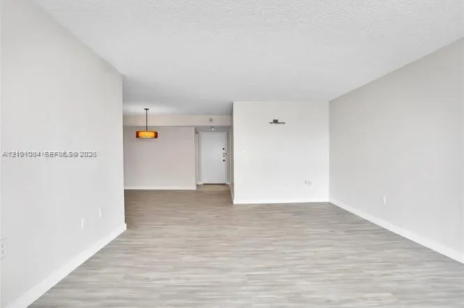 145 SE 25th Road #602