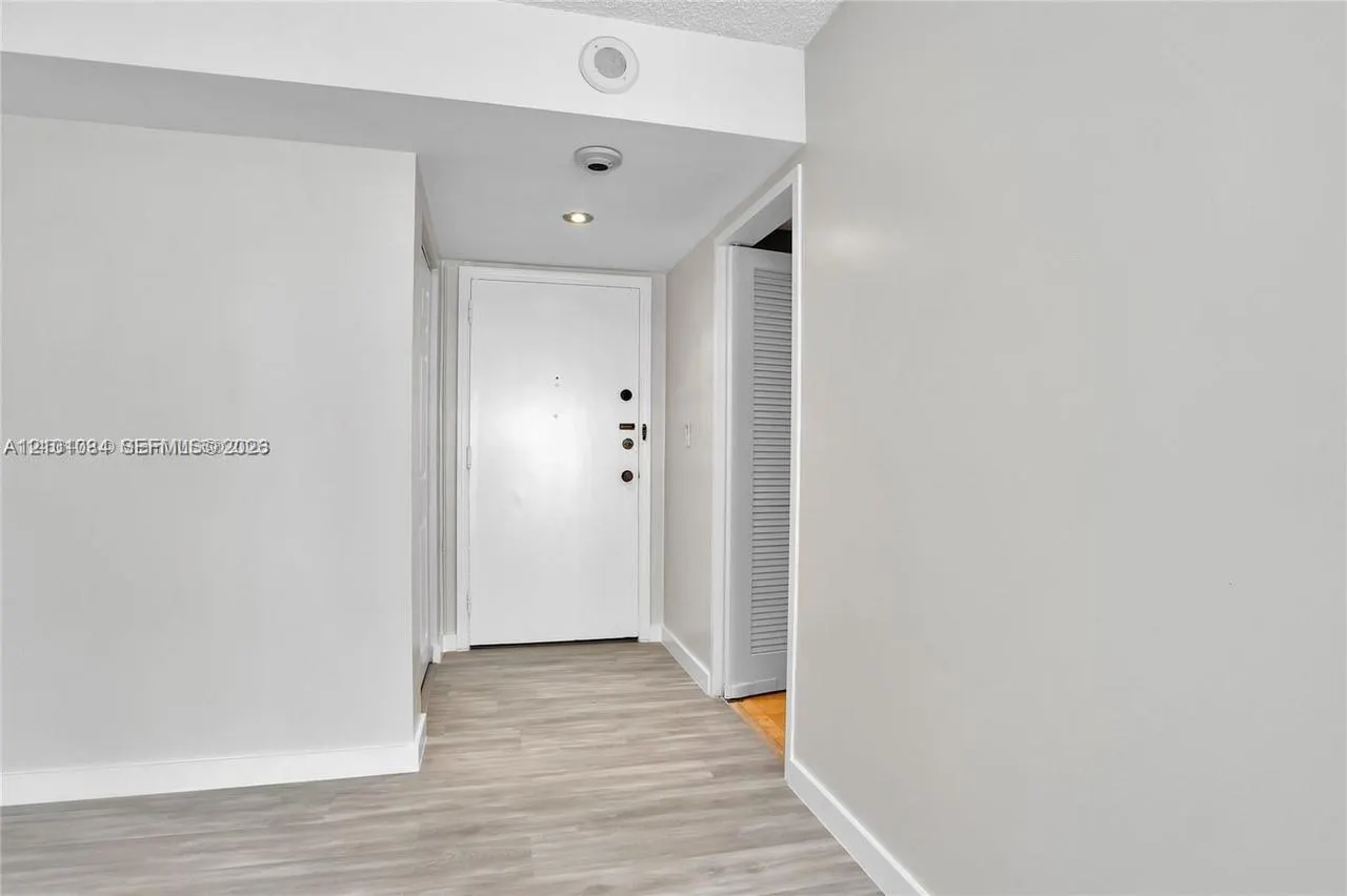 145 SE 25th Road #602
