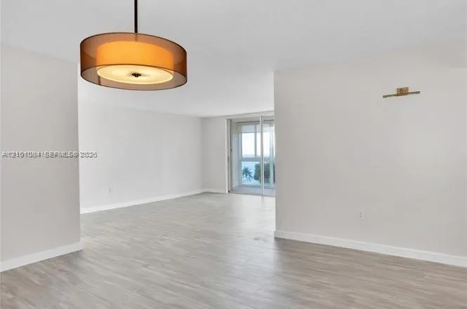 145 SE 25th Road #602