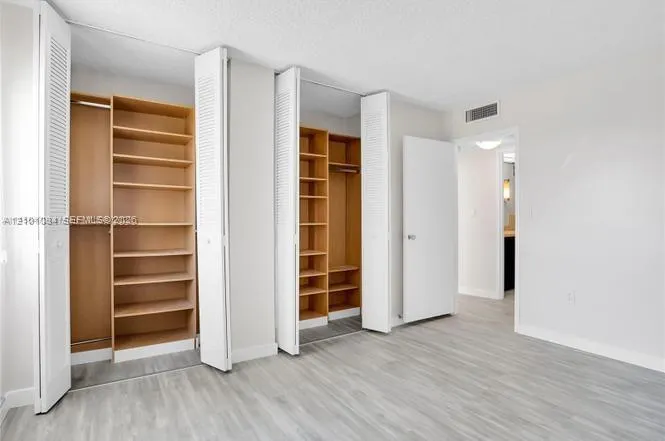 145 SE 25th Road #602