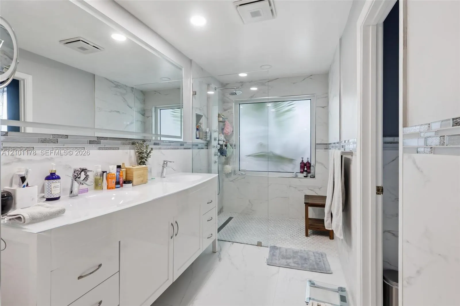 7532 S Pinewalk Drive S #108
