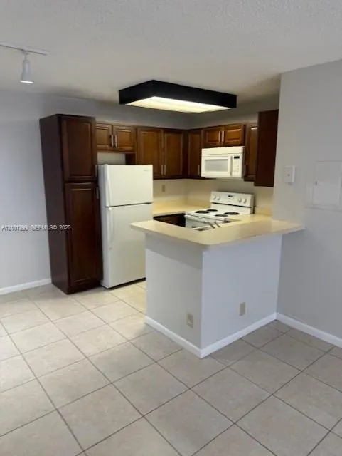 631 Lyons Road #12101