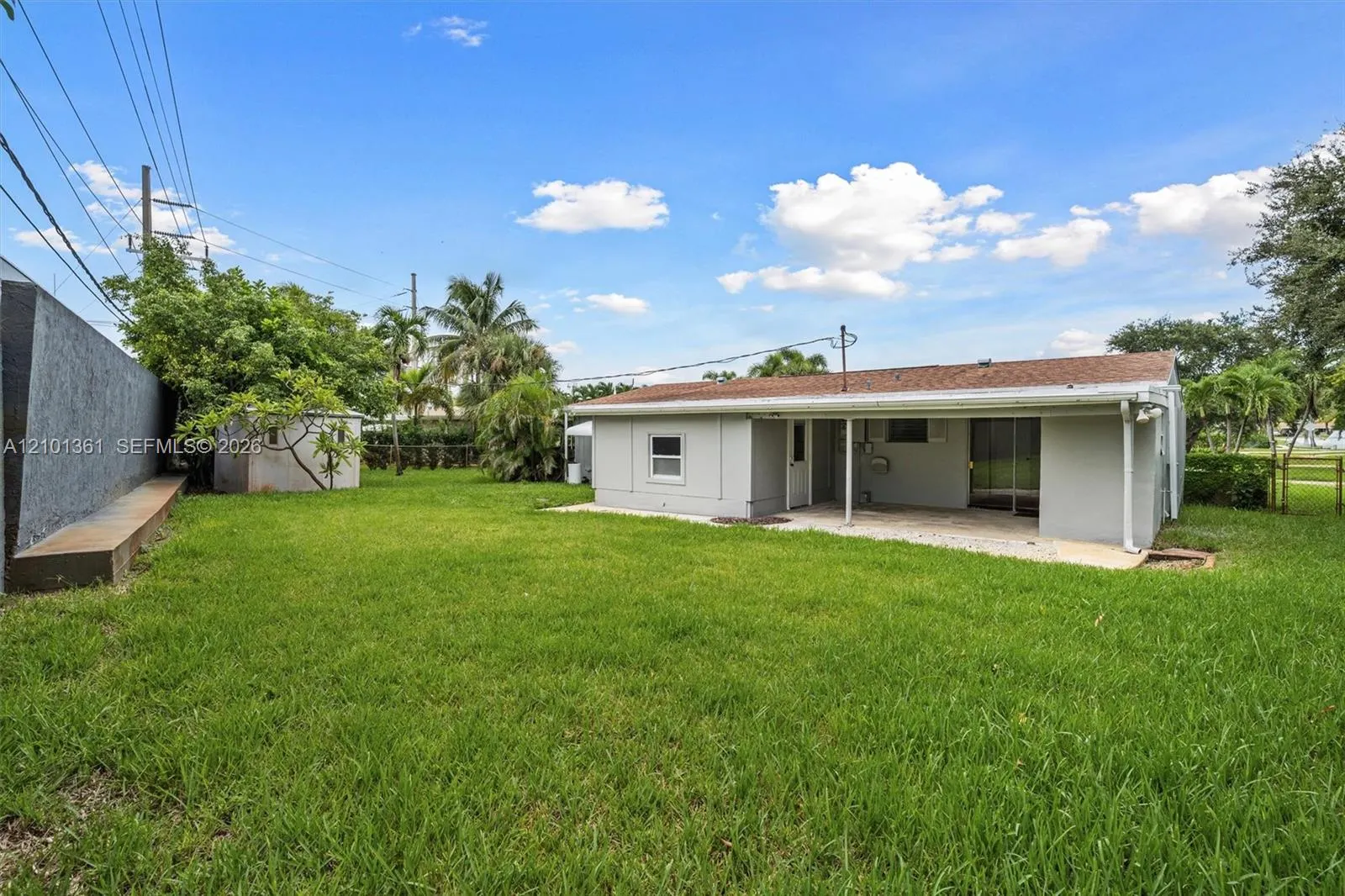 10 SW 11th Street