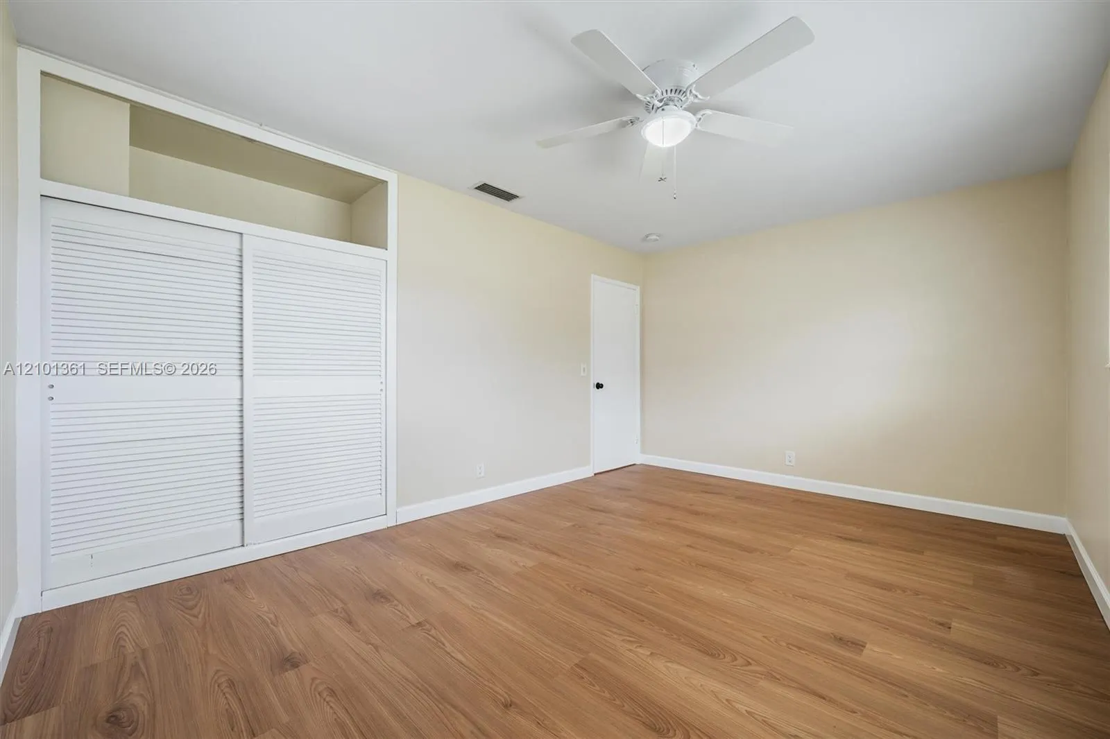 10 SW 11th Street