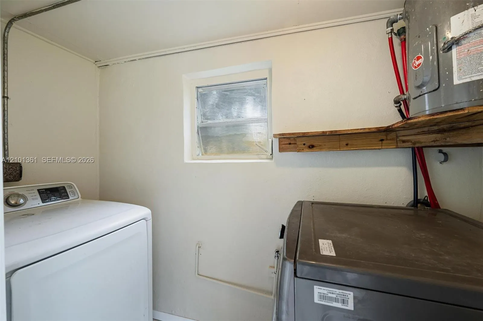 10 SW 11th Street