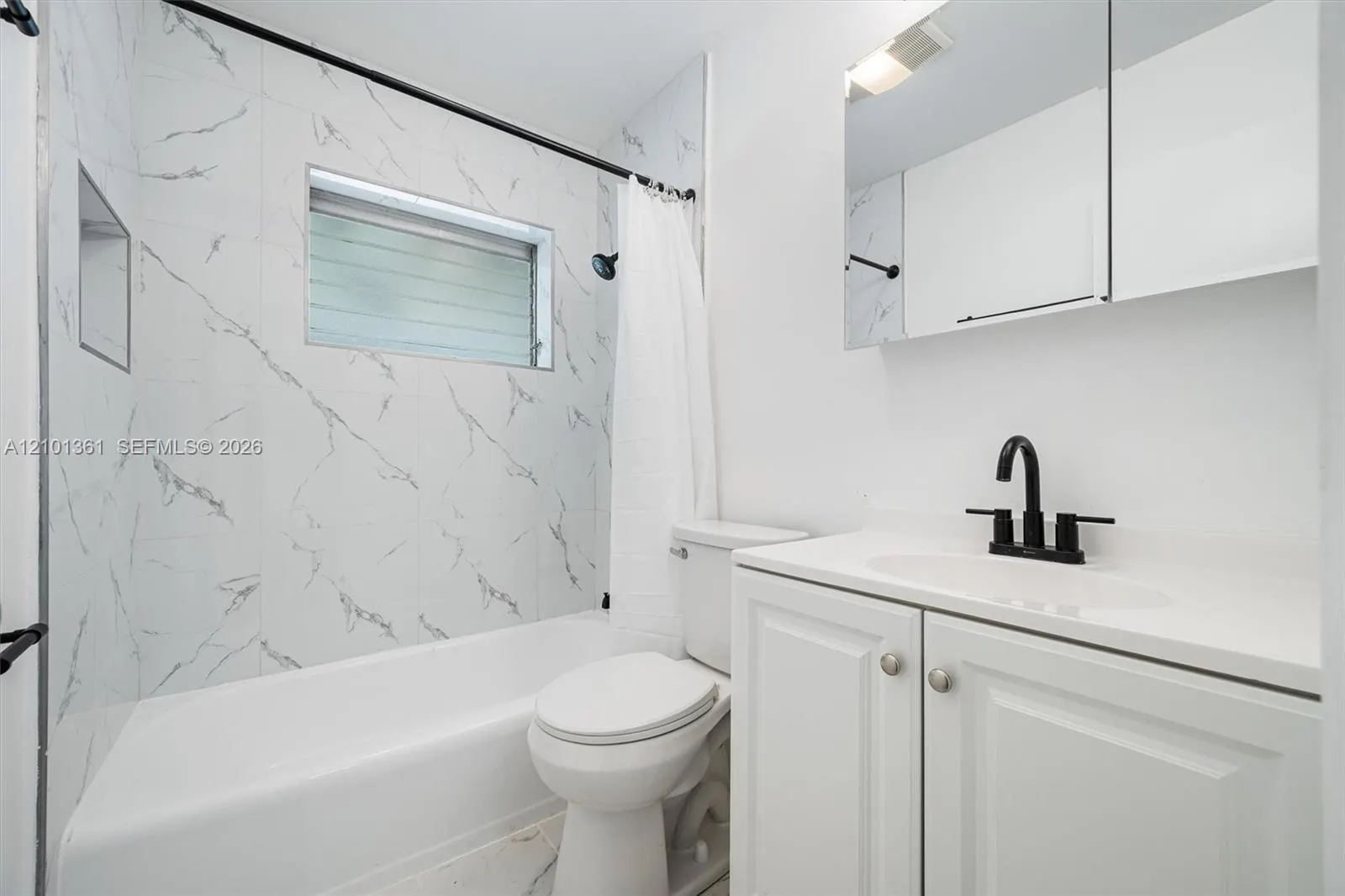 10 SW 11th Street