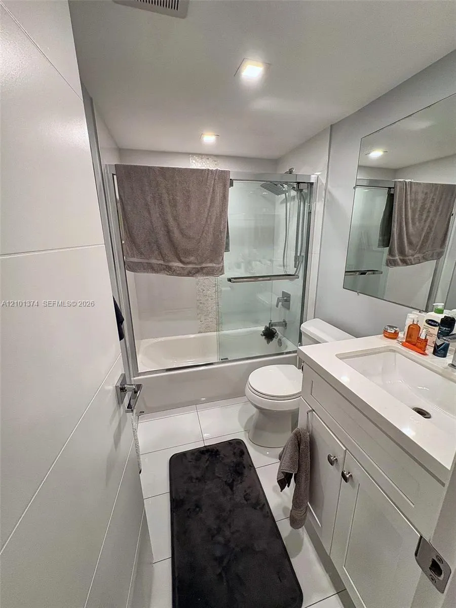 1040 SE 4th Avenue #133