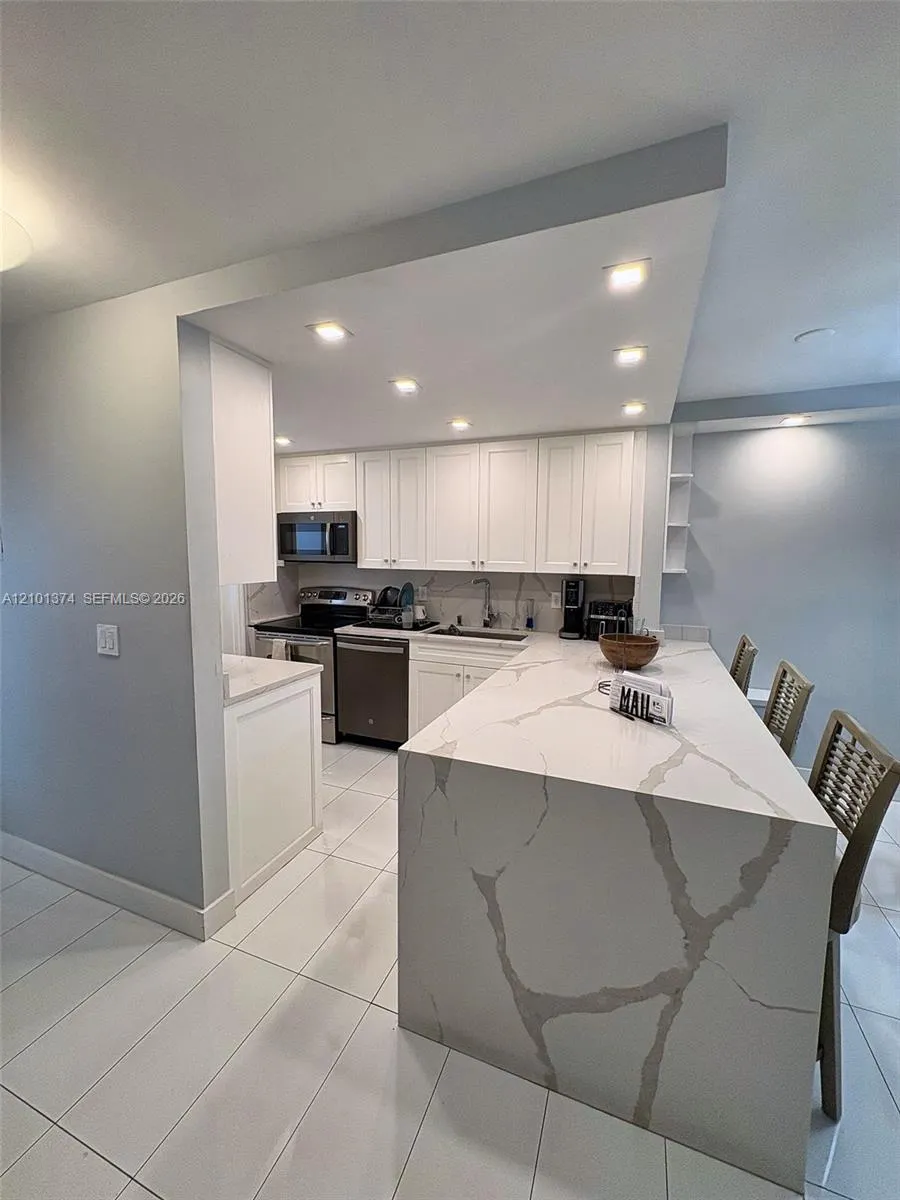 1040 SE 4th Avenue #133