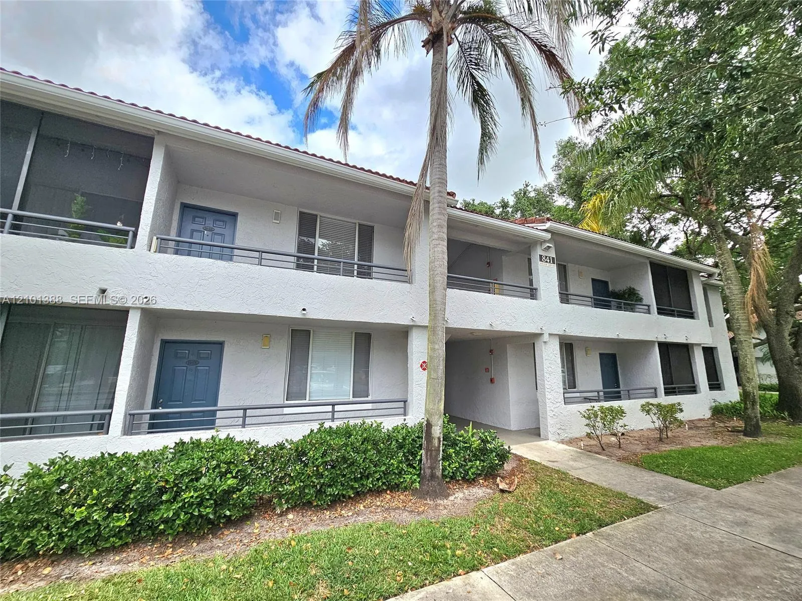 841 Lyons Road #24205