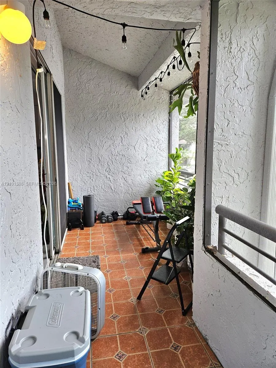 841 Lyons Road #24205
