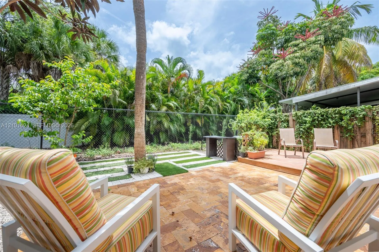 3961 NW 9 Avenue #1