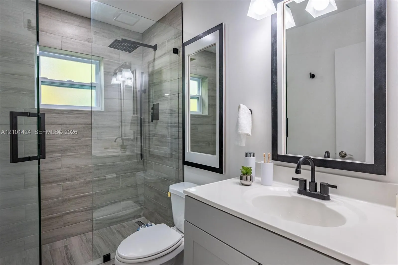 3961 NW 9 Avenue #1