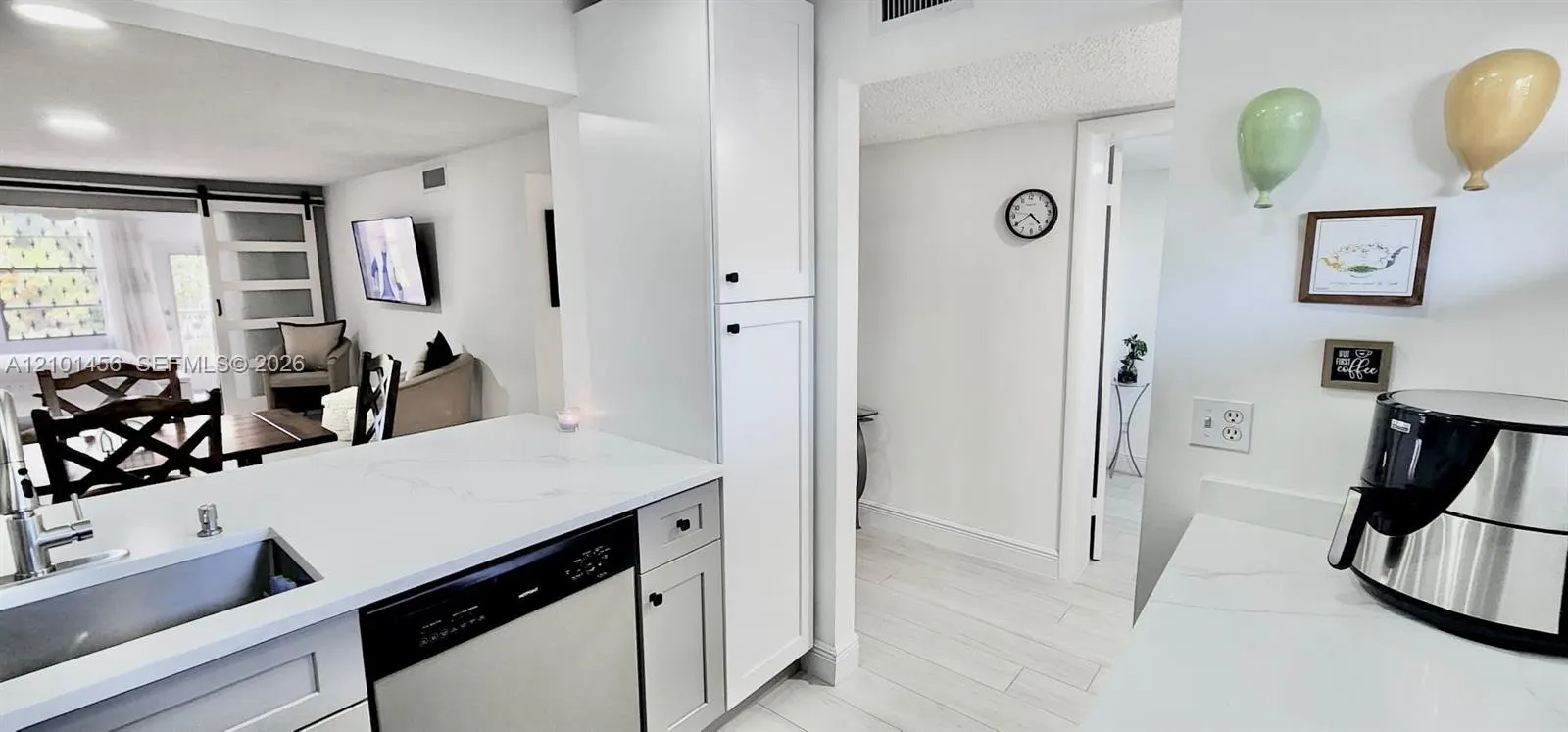 2615 NE 3rd Court #1060